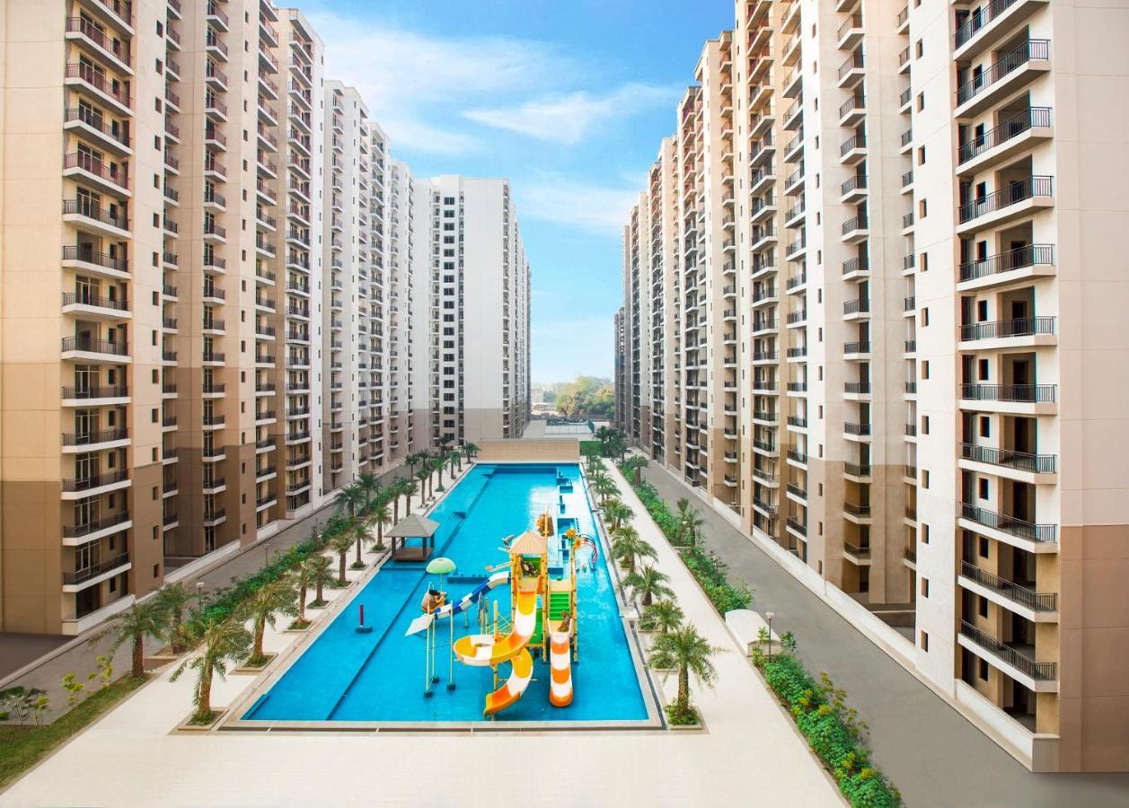 Apartamento Downtown Delight Lucknow Exterior foto